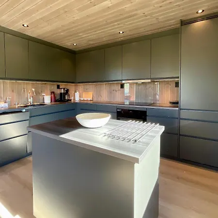 Alpstuga Haukland View Leknes