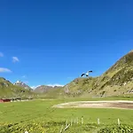 Haukland View Шале *